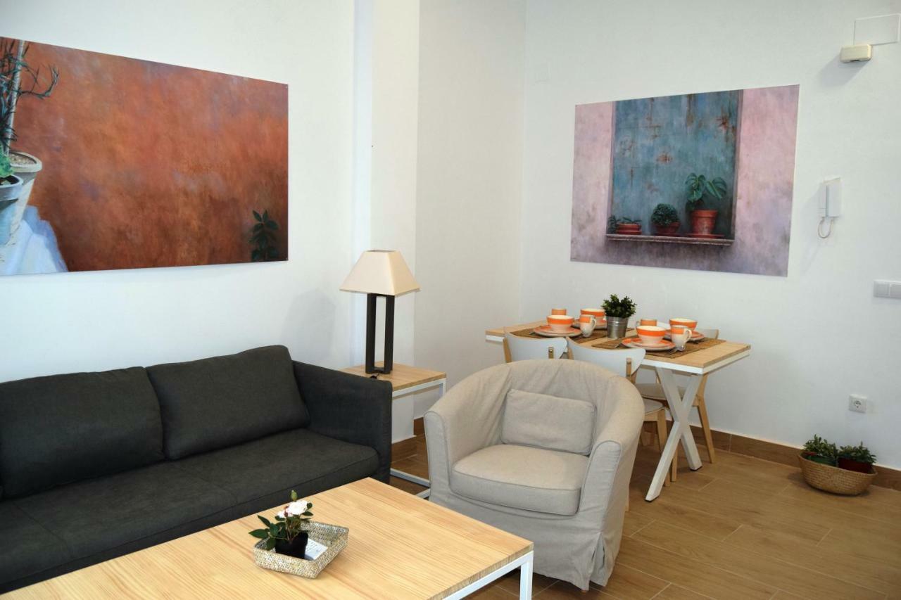 Pnp17 Bi Apartment Севиля Екстериор снимка